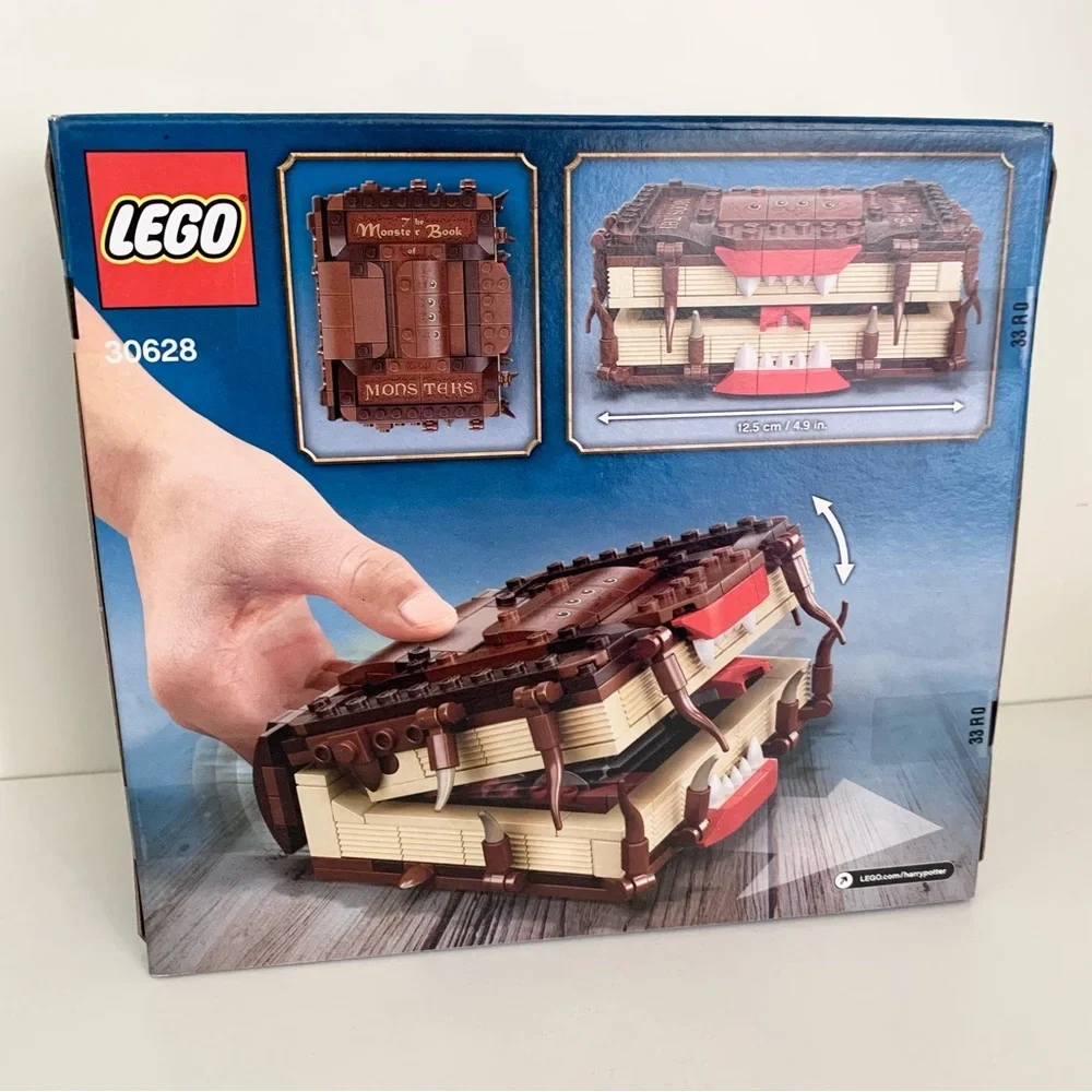 Harry Potter monster book lego set